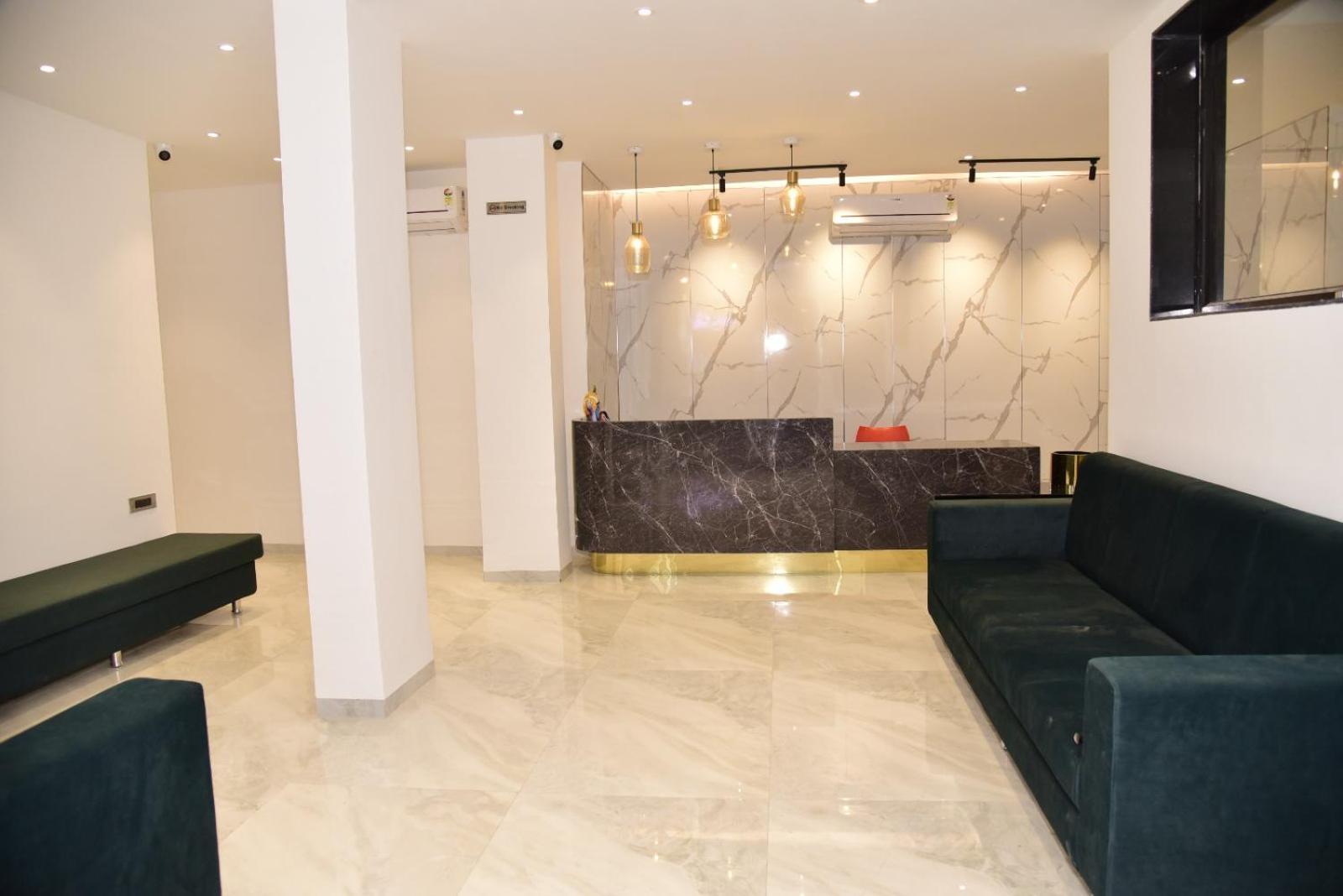 Hotel Sai Krishna Sirdi Kültér fotó